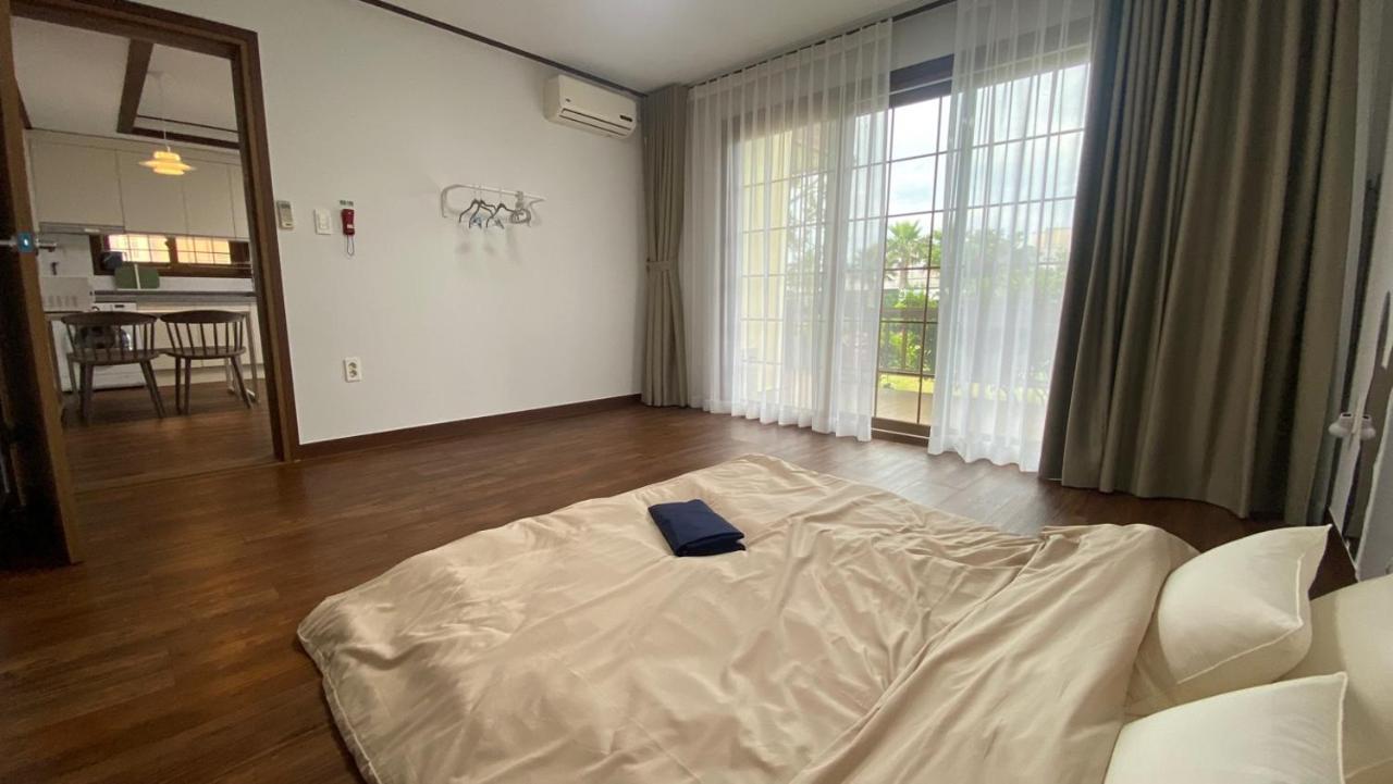 Jeju Time-Travel Pension Exterior foto